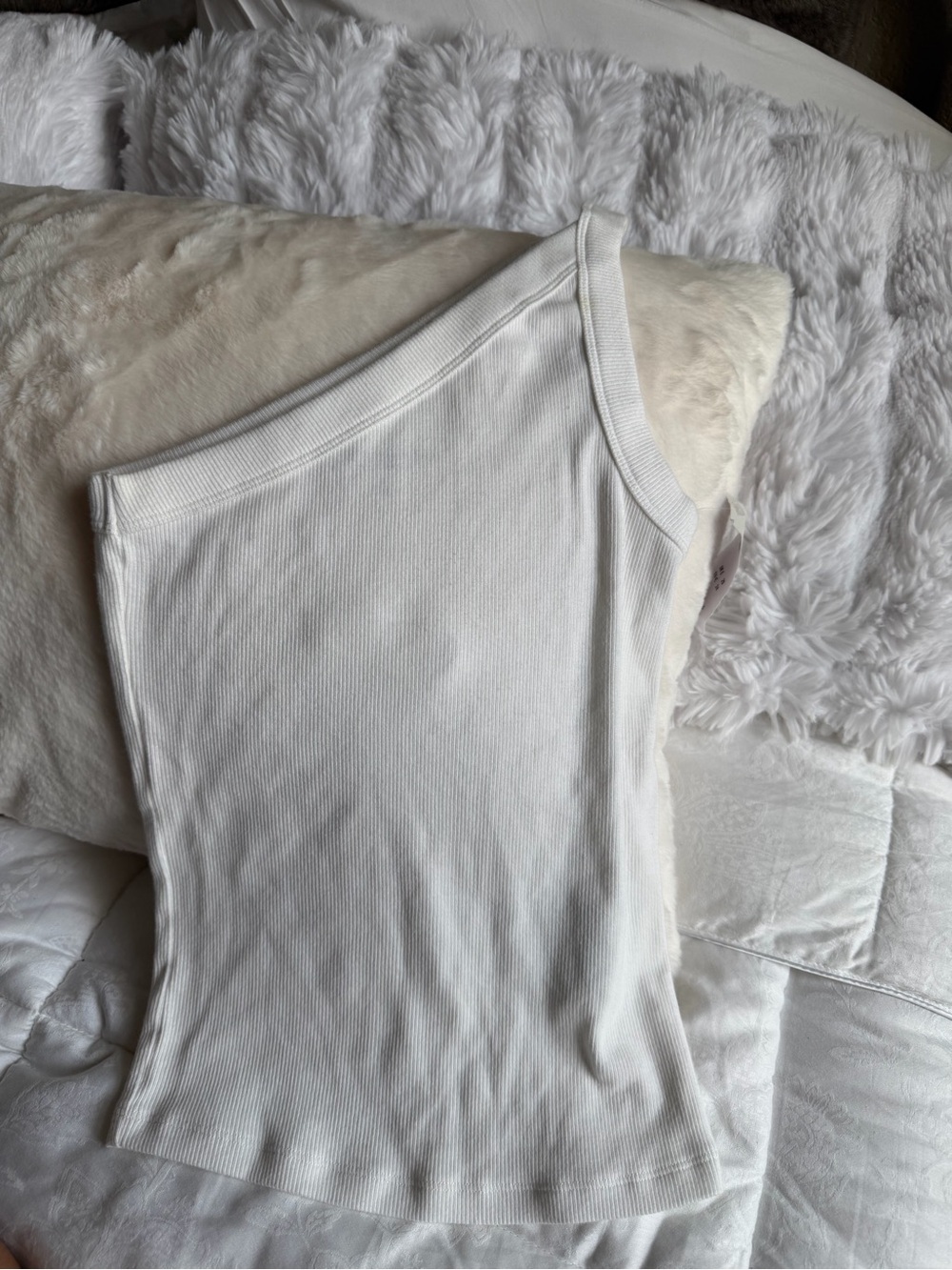Abercrombie White One-Shoulder Ribbed Tank Top